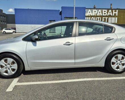 Серый Киа Черато, объемом двигателя 1.8 л и пробегом 215 тыс. км за 9100 $, фото 2 на Automoto.ua