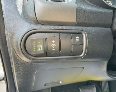 Серый Киа Черато, объемом двигателя 2 л и пробегом 110 тыс. км за 10800 $, фото 3 на Automoto.ua