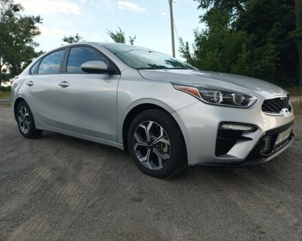 Сірий Кіа Черато, об'ємом двигуна 2 л та пробігом 32 тис. км за 13900 $, фото 3 на Automoto.ua