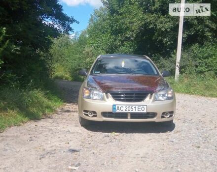 Серый Киа Черато, объемом двигателя 1.6 л и пробегом 281 тыс. км за 3300 $, фото 1 на Automoto.ua