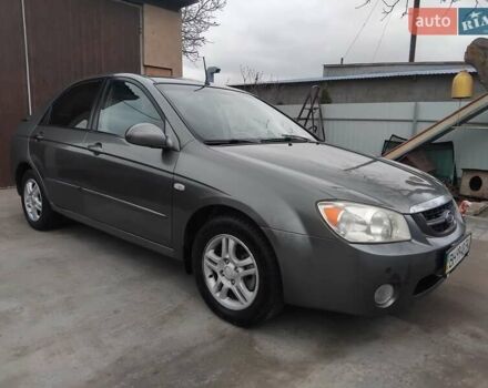 Серый Киа Черато, объемом двигателя 1.6 л и пробегом 380 тыс. км за 4100 $, фото 1 на Automoto.ua