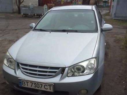 Киа Черато 2005 в Смеле на Automoto.ua Серый Киа Черато, объемом двигателя 1.6 л и пробегом 472 тыс. км за 3800 $, фото 1 на Automoto.ua
