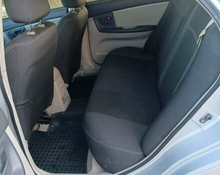 Серый Киа Черато, объемом двигателя 1.6 л и пробегом 230 тыс. км за 3800 $, фото 1 на Automoto.ua