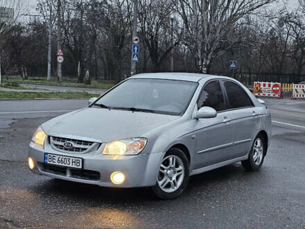 Сірий Кіа Черато, об'ємом двигуна 1.98 л та пробігом 297 тис. км за 4900 $, фото 1 на Automoto.ua