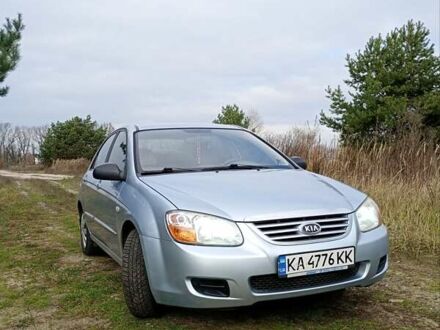 Серый Киа Черато, объемом двигателя 1.59 л и пробегом 184 тыс. км за 4100 $, фото 1 на Automoto.ua