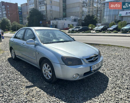 Серый Киа Черато, объемом двигателя 2 л и пробегом 250 тыс. км за 2850 $, фото 1 на Automoto.ua