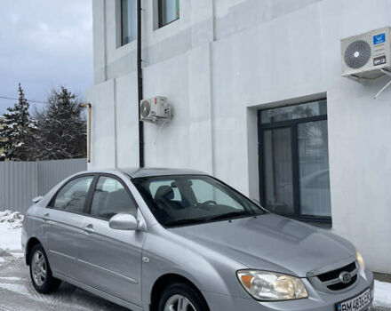 Серый Киа Черато, объемом двигателя 1.6 л и пробегом 301 тыс. км за 3550 $, фото 1 на Automoto.ua