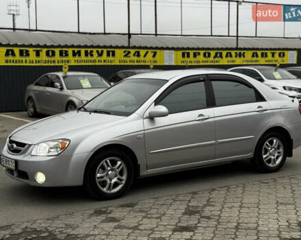 Сірий Кіа Черато, об'ємом двигуна 2 л та пробігом 240 тис. км за 4300 $, фото 1 на Automoto.ua