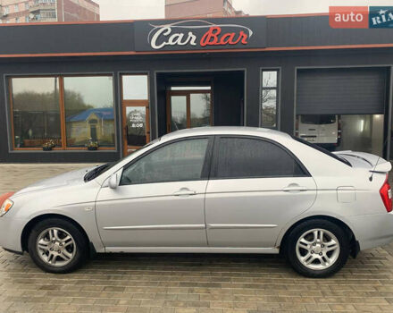 Серый Киа Черато, объемом двигателя 1.98 л и пробегом 250 тыс. км за 3800 $, фото 1 на Automoto.ua