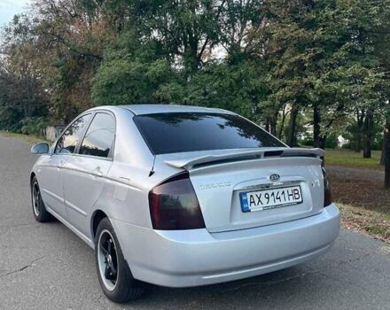 Сірий Кіа Черато, об'ємом двигуна 2 л та пробігом 350 тис. км за 4100 $, фото 1 на Automoto.ua