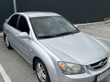 Киа Черато 2006 в Киеве на Automoto.ua Серый Киа Черато, объемом двигателя 2 л и пробегом 206 тыс. км за 3900 $, фото 1 на Automoto.ua