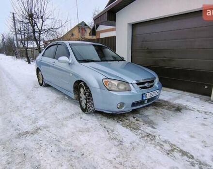 Серый Киа Черато, объемом двигателя 1.98 л и пробегом 280 тыс. км за 3500 $, фото 1 на Automoto.ua