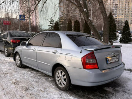 Сірий Кіа Черато, об'ємом двигуна 1.98 л та пробігом 190 тис. км за 4350 $, фото 1 на Automoto.ua