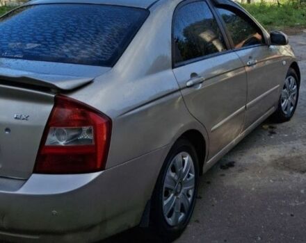Сірий Кіа Черато, об'ємом двигуна 1.6 л та пробігом 200 тис. км за 3750 $, фото 1 на Automoto.ua