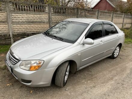 Кіа Черато 2007 у Кривому Розі на Automoto.ua Сірий Кіа Черато, об'ємом двигуна 1.6 л та пробігом 293 тис. км за 4550 $, фото 1 на Automoto.ua