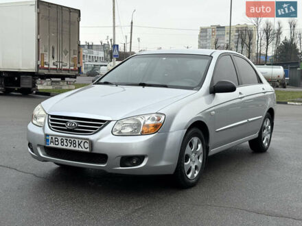 Серый Киа Черато, объемом двигателя 1.6 л и пробегом 180 тыс. км за 4950 $, фото 1 на Automoto.ua