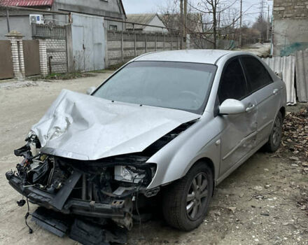 Серый Киа Черато, объемом двигателя 1.6 л и пробегом 210 тыс. км за 1900 $, фото 1 на Automoto.ua