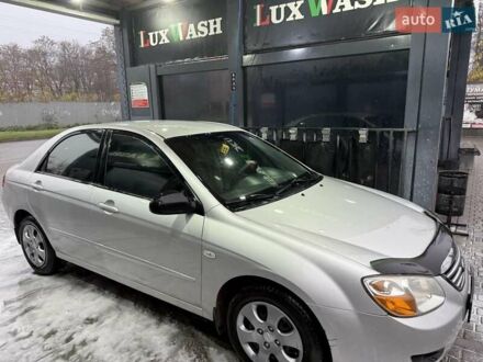 Серый Киа Черато, объемом двигателя 1.59 л и пробегом 205 тыс. км за 4600 $, фото 1 на Automoto.ua