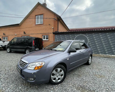 Серый Киа Черато, объемом двигателя 1.59 л и пробегом 144 тыс. км за 4700 $, фото 1 на Automoto.ua