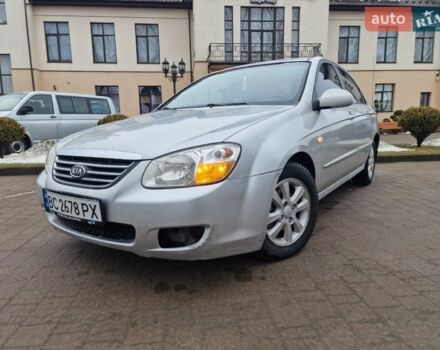 Серый Киа Черато, объемом двигателя 1.6 л и пробегом 357 тыс. км за 3000 $, фото 1 на Automoto.ua