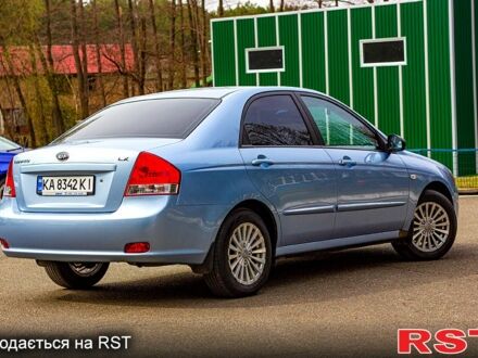 Киа Черато 2008 в Киеве на Automoto.ua Серый Киа Черато, объемом двигателя 1.6 л и пробегом 160 тыс. км за 5200 $, фото 1 на Automoto.ua