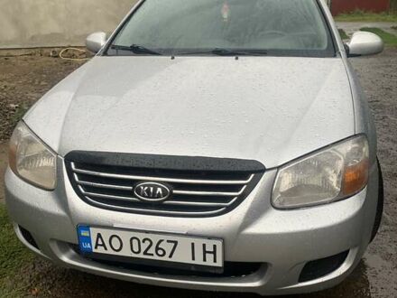 Серый Киа Черато, объемом двигателя 1.6 л и пробегом 210 тыс. км за 3800 $, фото 1 на Automoto.ua