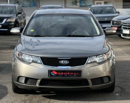 Сірий Кіа Черато, об'ємом двигуна 1.6 л та пробігом 117 тис. км за 7777 $, фото 1 на Automoto.ua