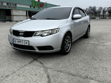 Серый Киа Черато, объемом двигателя 1.6 л и пробегом 190 тыс. км за 6299 $, фото 1 на Automoto.ua