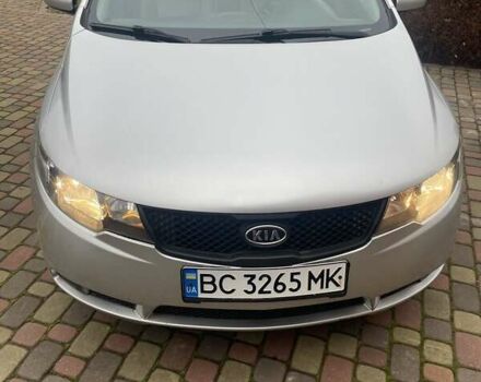 Серый Киа Черато, объемом двигателя 1.6 л и пробегом 224 тыс. км за 5400 $, фото 1 на Automoto.ua