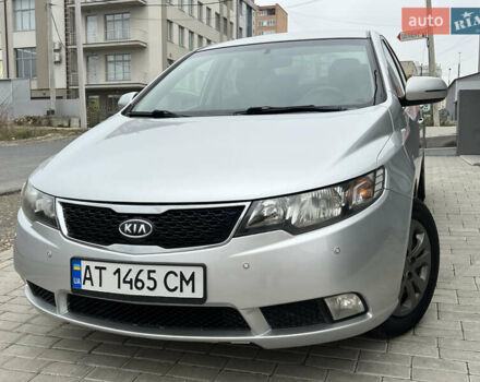 Серый Киа Черато, объемом двигателя 1.6 л и пробегом 188 тыс. км за 6999 $, фото 1 на Automoto.ua