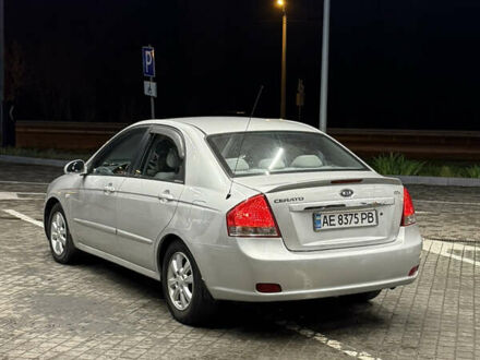 Сірий Кіа Черато, об'ємом двигуна 2 л та пробігом 234 тис. км за 4700 $, фото 1 на Automoto.ua