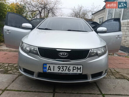 Серый Киа Черато, объемом двигателя 2 л и пробегом 235 тыс. км за 6300 $, фото 1 на Automoto.ua