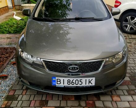 Серый Киа Черато, объемом двигателя 1.6 л и пробегом 197 тыс. км за 6700 $, фото 1 на Automoto.ua