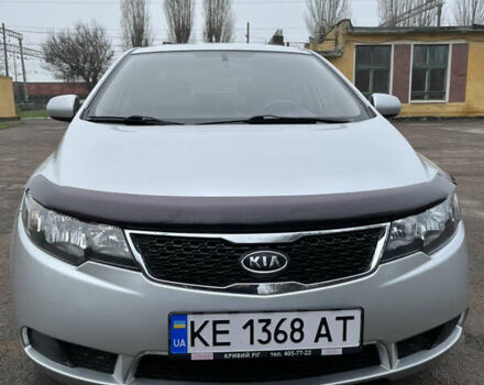 Серый Киа Черато, объемом двигателя 1.59 л и пробегом 99 тыс. км за 8400 $, фото 1 на Automoto.ua