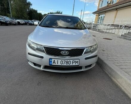 Серый Киа Черато, объемом двигателя 2 л и пробегом 274 тыс. км за 7500 $, фото 1 на Automoto.ua
