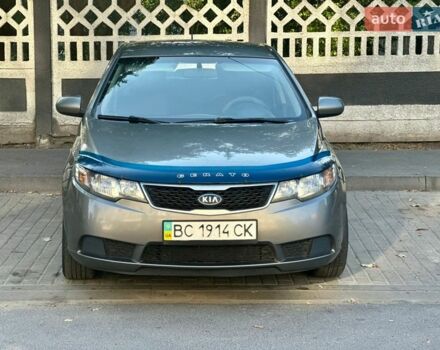 Серый Киа Черато, объемом двигателя 1.59 л и пробегом 198 тыс. км за 7500 $, фото 1 на Automoto.ua