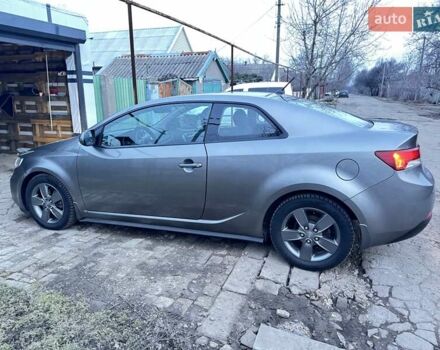 Серый Киа Черато, объемом двигателя 1.59 л и пробегом 95 тыс. км за 8500 $, фото 1 на Automoto.ua