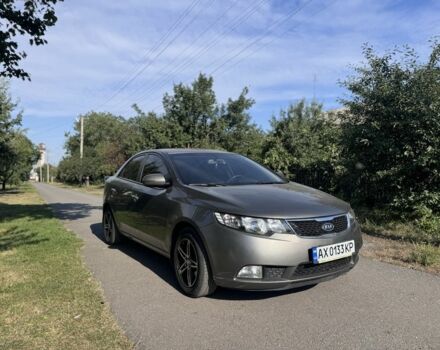 Сірий Кіа Черато, об'ємом двигуна 1.6 л та пробігом 144 тис. км за 7500 $, фото 1 на Automoto.ua