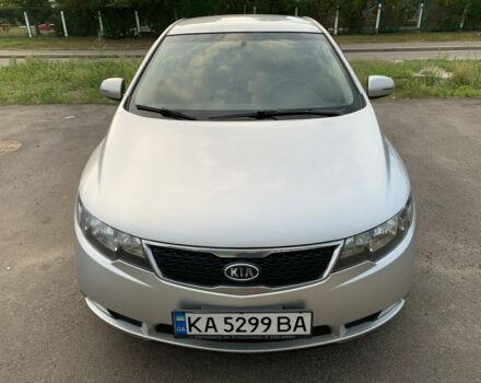 Серый Киа Черато, объемом двигателя 2 л и пробегом 197 тыс. км за 7700 $, фото 1 на Automoto.ua