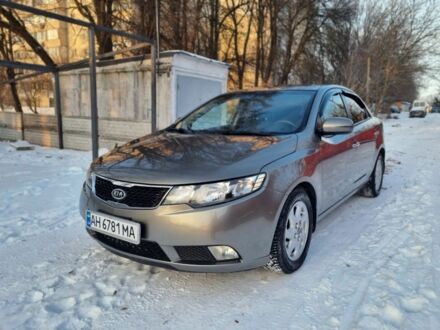 Сірий Кіа Черато, об'ємом двигуна 2 л та пробігом 145 тис. км за 7150 $, фото 1 на Automoto.ua