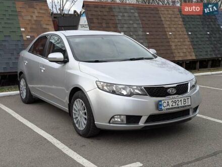 Киа Черато 2012 в Киеве на Automoto.ua Серый Киа Черато, объемом двигателя 1.59 л и пробегом 137 тыс. км за 7600 $, фото 1 на Automoto.ua