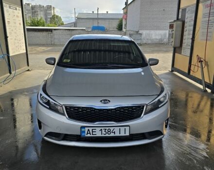 Сірий Кіа Черато, об'ємом двигуна 2 л та пробігом 155 тис. км за 9700 $, фото 1 на Automoto.ua