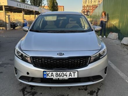 Киа Черато 2016 в Киеве на Automoto.ua Серый Киа Черато, объемом двигателя 2 л и пробегом 192 тыс. км за 10000 $, фото 1 на Automoto.ua