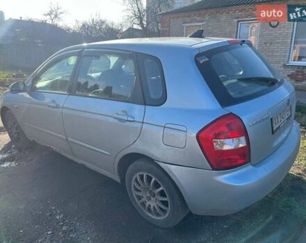 Синий Киа Черато, объемом двигателя 1.6 л и пробегом 350 тыс. км за 3000 $, фото 7 на Automoto.ua