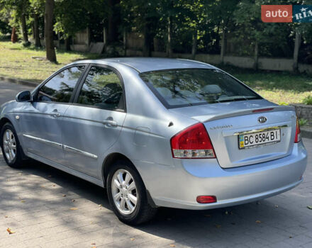 Синий Киа Черато, объемом двигателя 1.6 л и пробегом 270 тыс. км за 3700 $, фото 4 на Automoto.ua