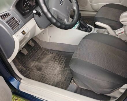 Синій Кіа Черато, об'ємом двигуна 1.6 л та пробігом 167 тис. км за 3084 $, фото 6 на Automoto.ua