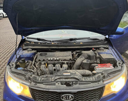 Синий Киа Черато, объемом двигателя 2 л и пробегом 190 тыс. км за 7000 $, фото 8 на Automoto.ua