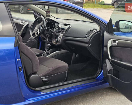 Синій Кіа Черато, об'ємом двигуна 1.59 л та пробігом 88 тис. км за 8400 $, фото 7 на Automoto.ua