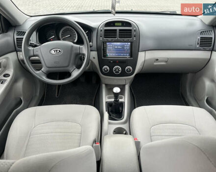 Синий Киа Черато, объемом двигателя 1.59 л и пробегом 190 тыс. км за 4500 $, фото 13 на Automoto.ua
