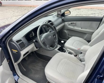Синій Кіа Черато, об'ємом двигуна 1.6 л та пробігом 190 тис. км за 4500 $, фото 10 на Automoto.ua